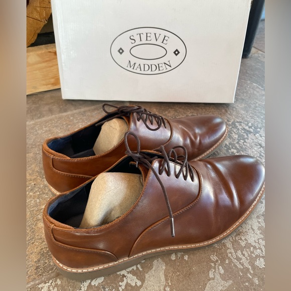 Steve Madden dress shoes, only worn once for a wedding - Picture 1 of 3